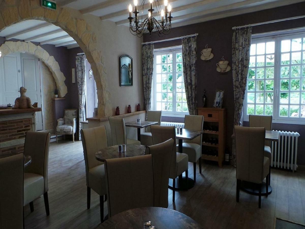 Bed and Breakfast Le Montaigne Saint-Alvere Экстерьер фото
