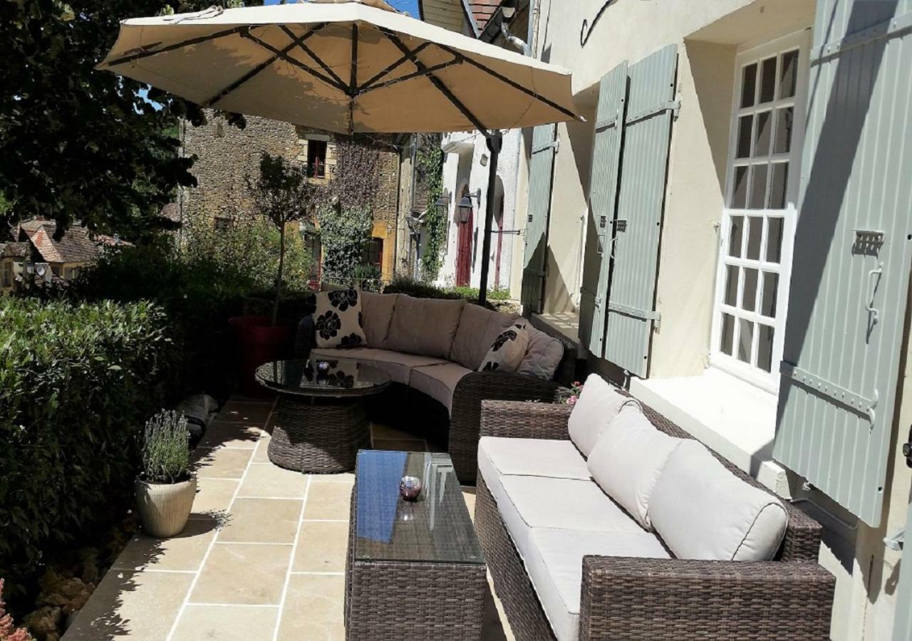 Bed and Breakfast Le Montaigne Saint-Alvere Экстерьер фото